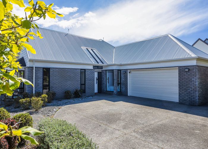  at 3 Pentonville Close, Westmorland, Christchurch