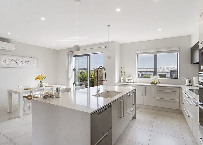  at 20 Mahutonga Avenue, Beachlands, Auckland