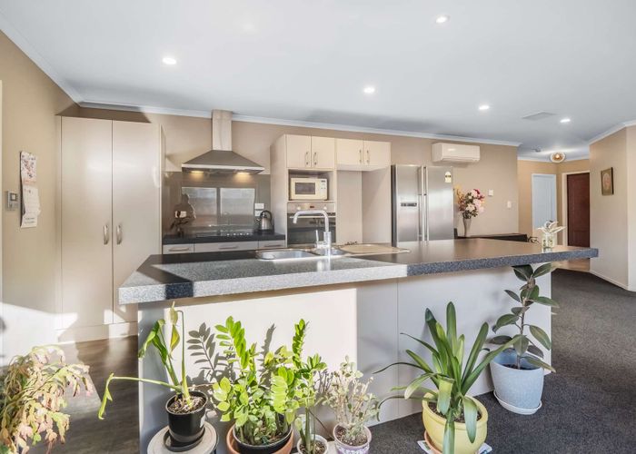  at 33 Faringdon Boulevard, Rolleston, Rolleston