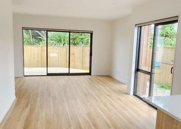  at 22 Korokio Lane, Henderson, Waitakere City, Auckland
