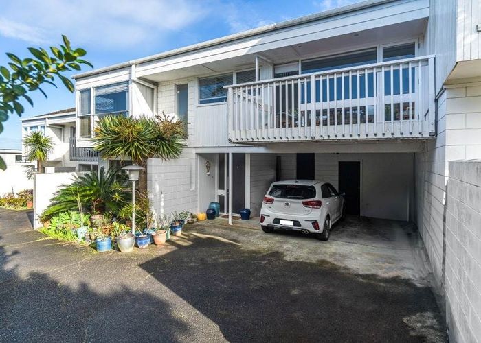  at 68B Seaview Road, Castor Bay, North Shore City, Auckland