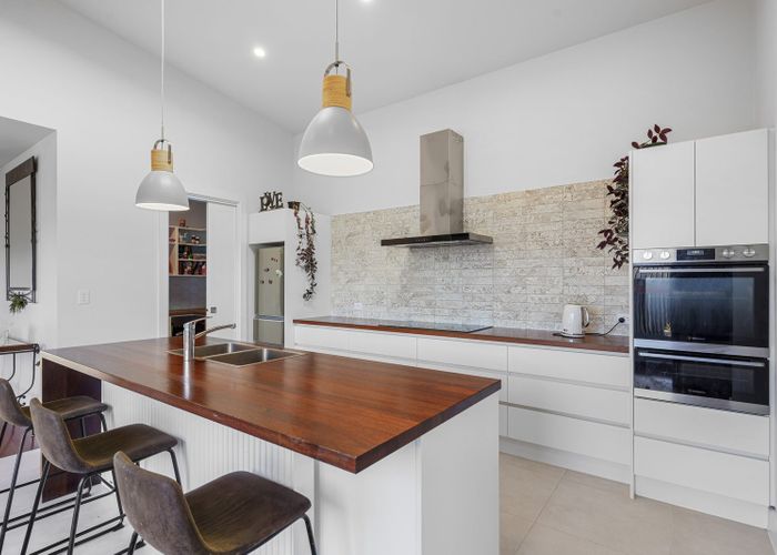  at 20 Nautilus Place, Spencerville, Christchurch