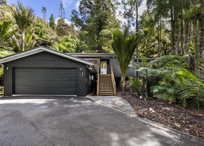  at 408 Scenic Drive, Waiatarua, Auckland