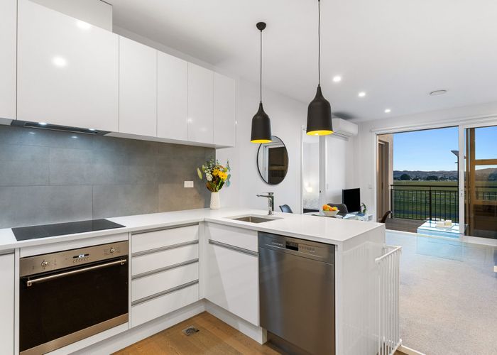  at 106/26B Racecourse Parade, Avondale, Auckland City, Auckland