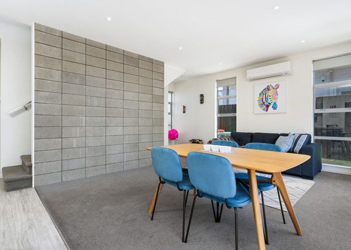  at 2/45 Antigua Street, Addington, Christchurch
