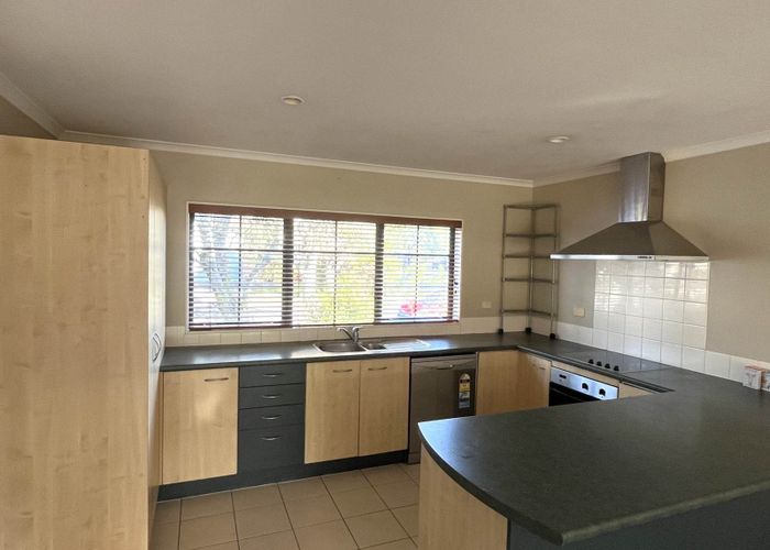  at 87 Espalier Drive, Henderson, Waitakere City, Auckland