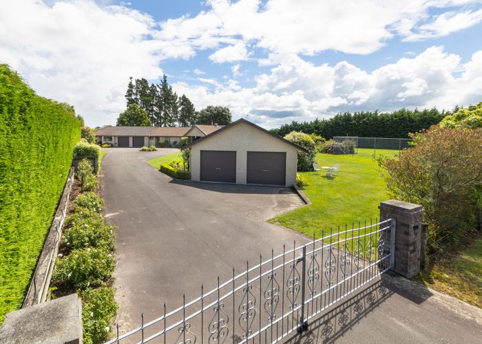  at 25 Waicola Drive, Fitzherbert, Palmerston North