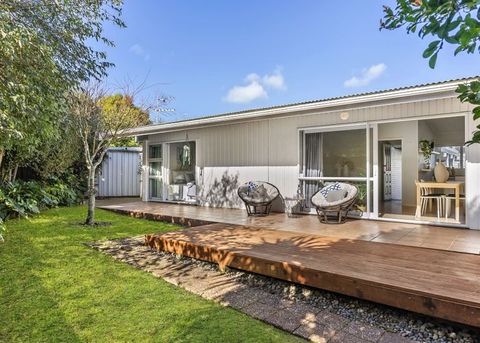  at 1/38 William Souter Street, Forrest Hill, North Shore City, Auckland