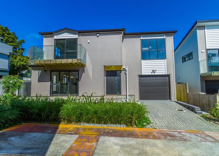  at 84D Whitney Street, New Windsor, Auckland City, Auckland