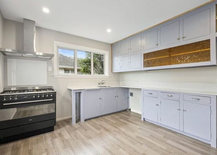  at 42  Charlcott Street, Burnside, Christchurch City, Canterbury