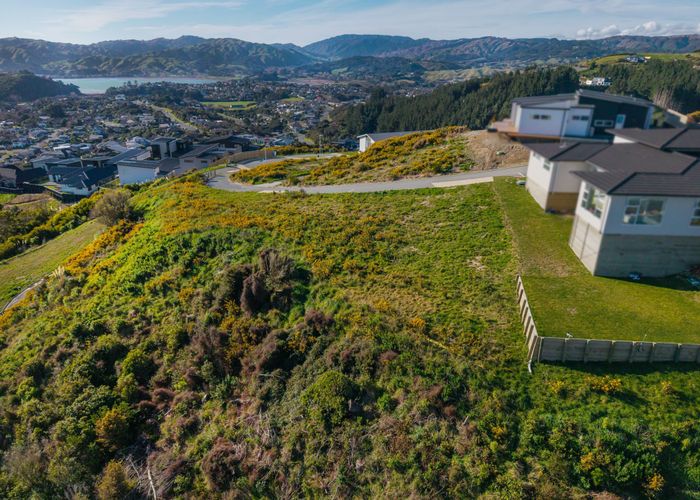  at 4 Stunsail Lane, Whitby, Porirua, Wellington