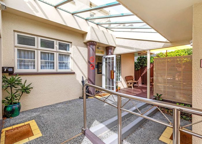  at 186 Fitzherbert Avenue, West End, Palmerston North, Manawatu / Whanganui