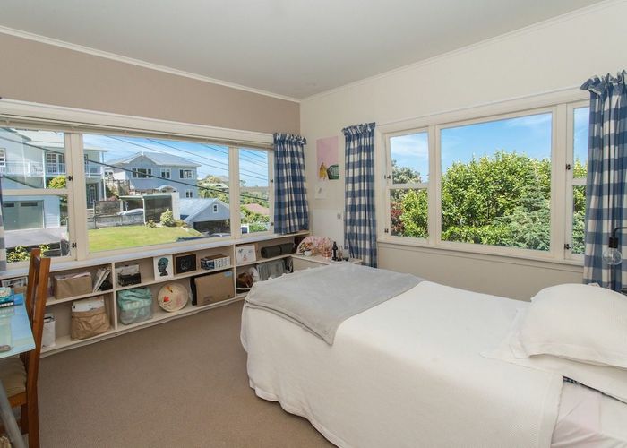  at 25 Omar Street, Khandallah, Wellington, Wellington