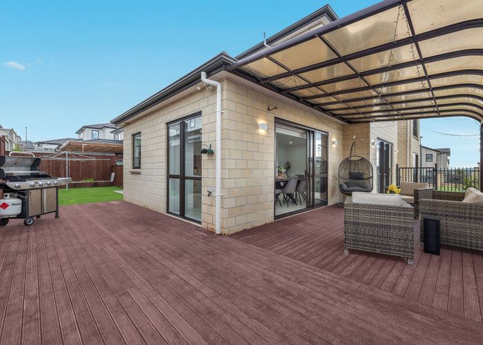  at 76 Drumbuoy Drive, Flat Bush, Auckland