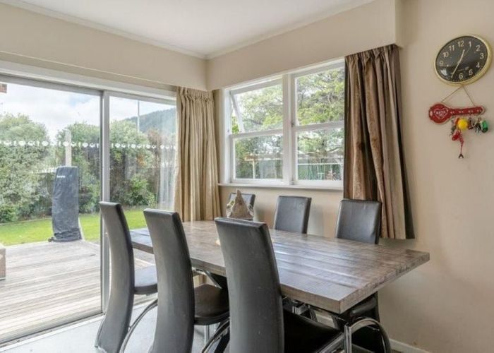  at 2 Hinemoa St, Paraparaumu, Kapiti Coast, Wellington