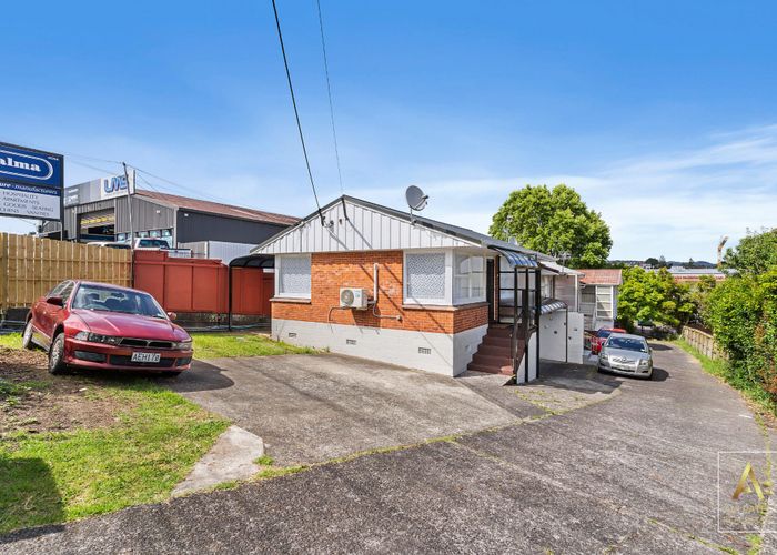  at 1/4016 Great North Road, Glen Eden, Auckland