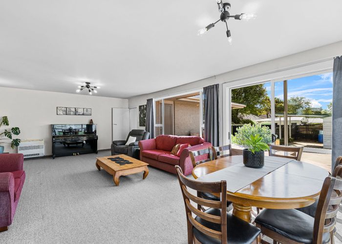  at 27 Colman Avenue, Sockburn, Christchurch