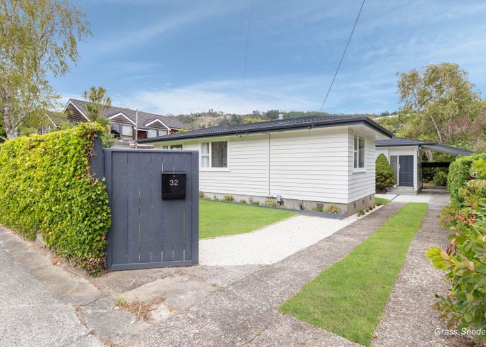  at 32 Field Street, Silverstream, Upper Hutt