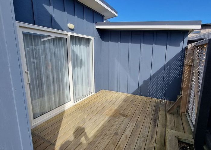  at 27 Hall Place, Foxton Beach, Horowhenua, Manawatu / Whanganui