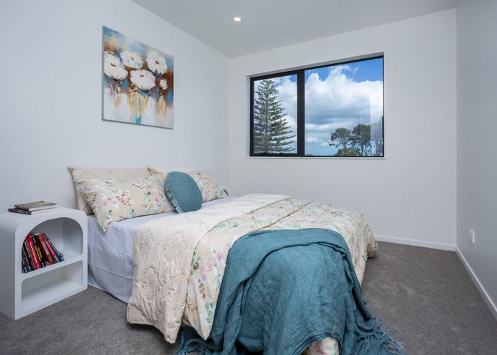  at 2/26 Morton Avenue, Forrest Hill, North Shore City, Auckland