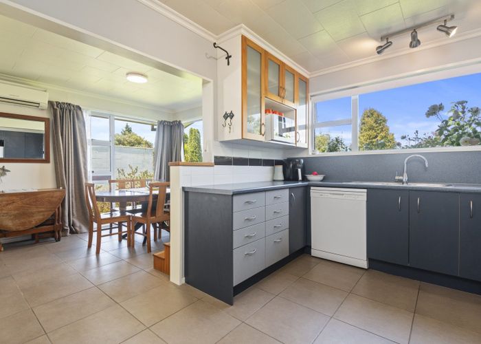  at 31 Somerset Crescent, Highbury, Palmerston North