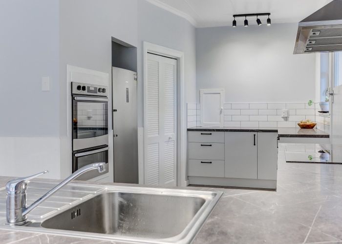  at 207 Roberts Avenue, Aramoho, Whanganui, Manawatu / Whanganui