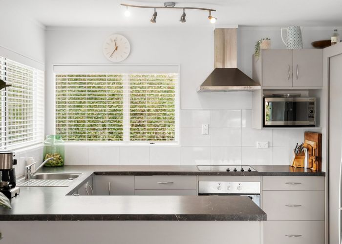  at 3/27 Abbotleigh Avenue, Te Atatu Peninsula, Waitakere City, Auckland