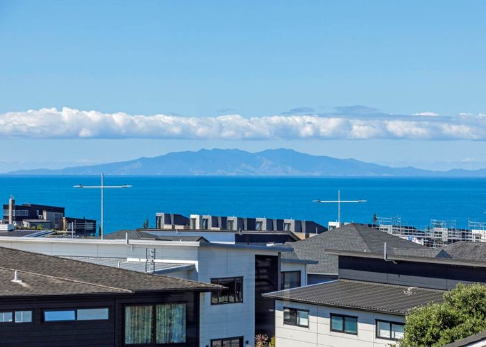  at 47 Caldera Drive, Long Bay, Auckland