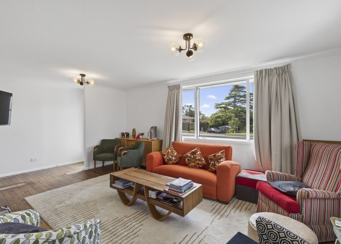  at 18 Cowling Road, Hurdon, New Plymouth, Taranaki