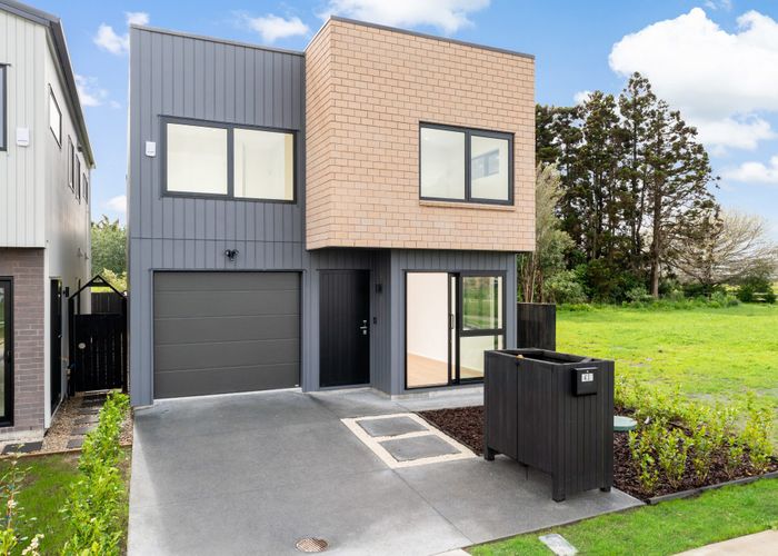  at 43 Picnic Point Road, Hobsonville, Waitakere City, Auckland