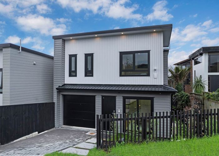  at 2D Gordon Stanley Drive, Massey, Waitakere City, Auckland