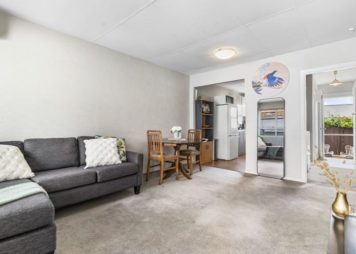  at 2/49A Amaru Road, One Tree Hill, Auckland City, Auckland