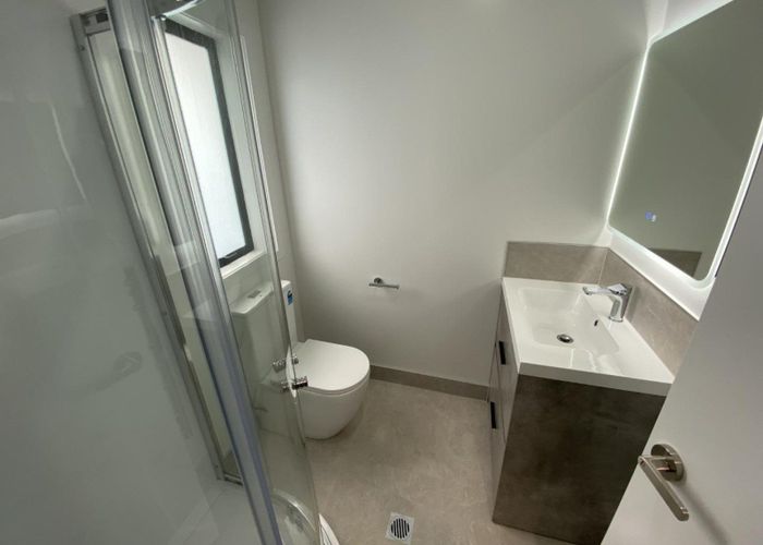  at 2D/19 Hibiscus Avenue, Hamilton Lake, Hamilton, Waikato