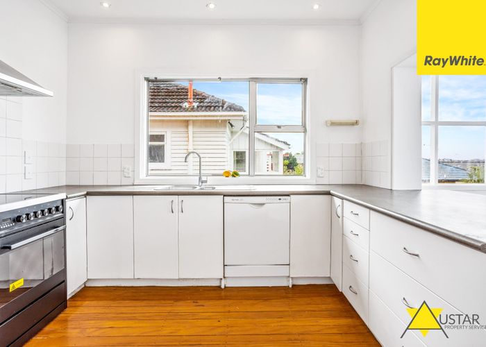  at 76 Oakdale Road, Mount Roskill, Auckland City, Auckland