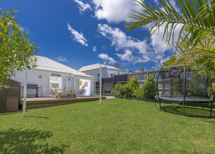  at 8 Buchanan Street, Kingsland, Auckland City, Auckland