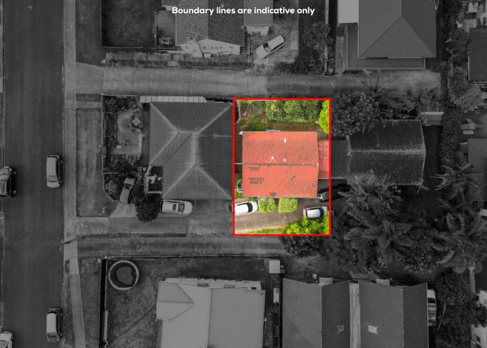  at 2/5 Duke Street, Papakura, Auckland