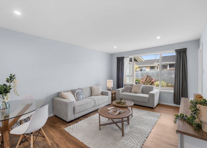  at 3/8 Peer Street, Upper Riccarton, Christchurch