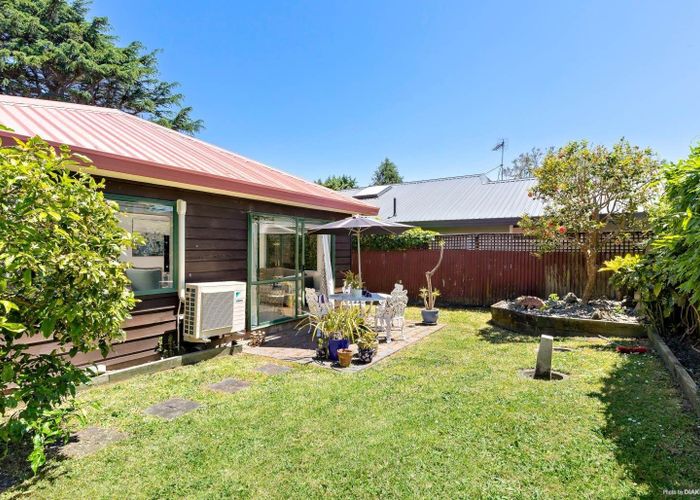  at 2/56 Banks Road, Mount Wellington, Auckland City, Auckland