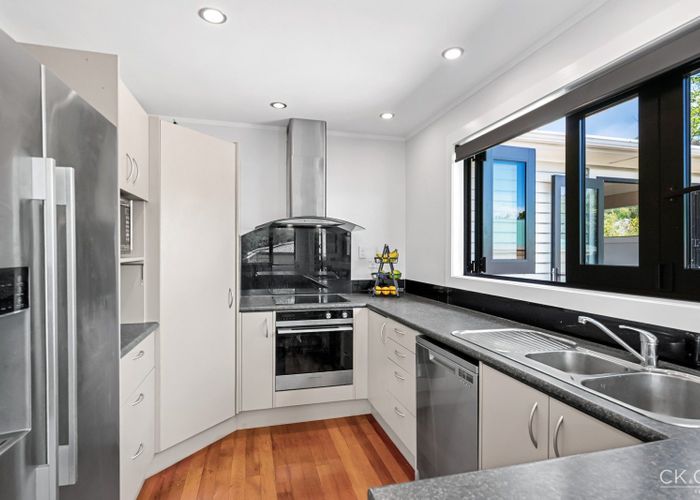  at 76 Horoeka Street, Stokes Valley, Lower Hutt, Wellington