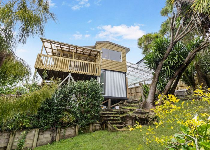  at 1/139 Rangatira Road, Beach Haven, Auckland