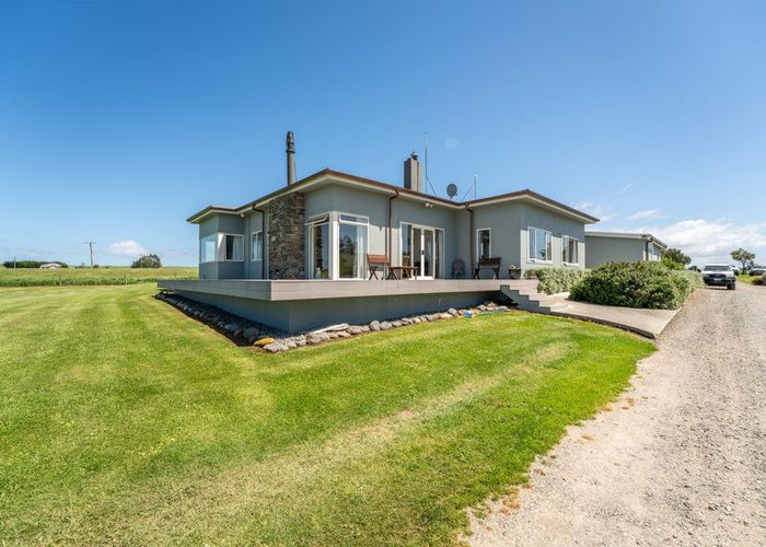  at 468 Beach Road - Old Bones Lodge, Oamaru, Waitaki, Otago