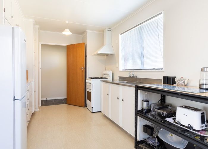  at 32 Robinson Crescent, Westbrook, Palmerston North
