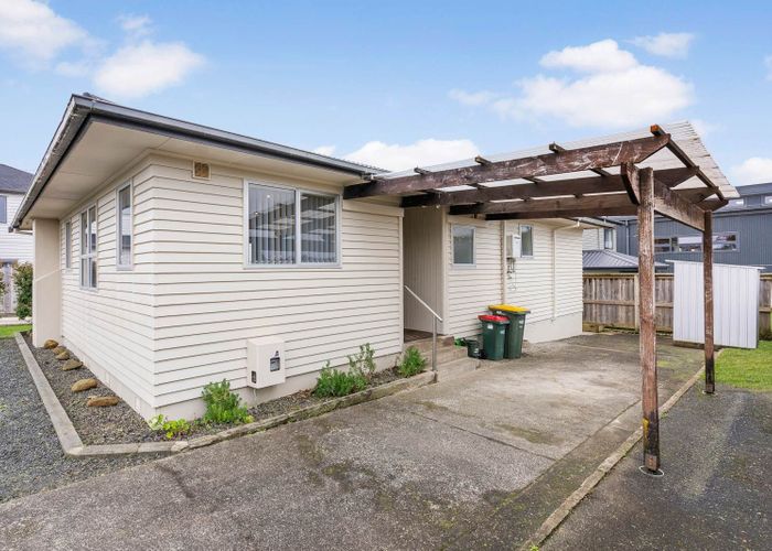  at 10A Bass Road, Albany, North Shore City, Auckland