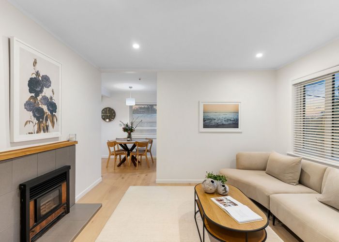 at 1/88 Verbena Road, Birkdale, North Shore City, Auckland