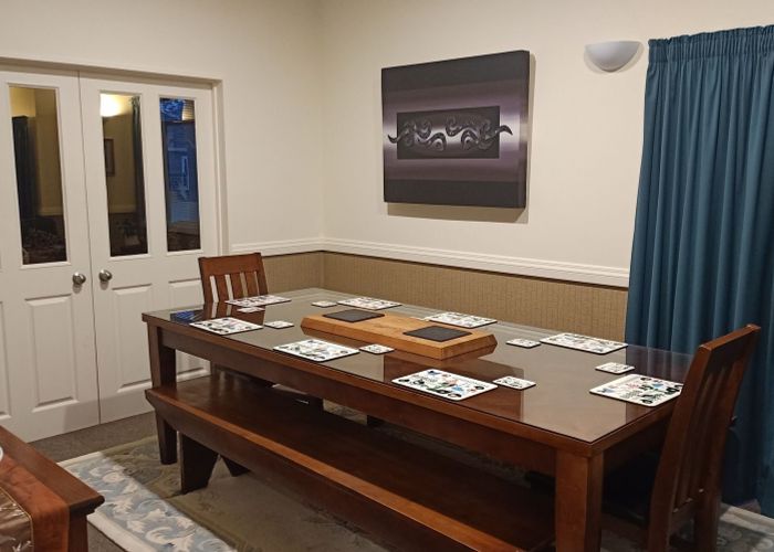  at 5 The Strand, Fitzherbert, Palmerston North, Manawatu / Whanganui