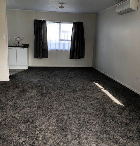  at 2/18 Waiari Road, Conifer Grove, Papakura, Auckland