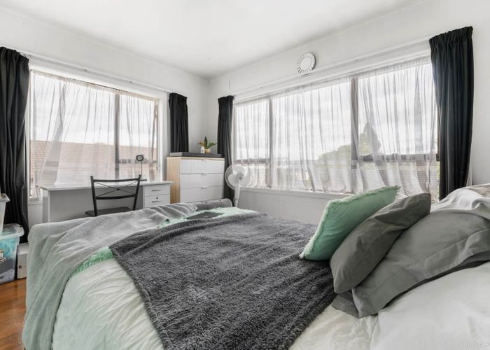  at 71 Browns Road, Manurewa, Auckland