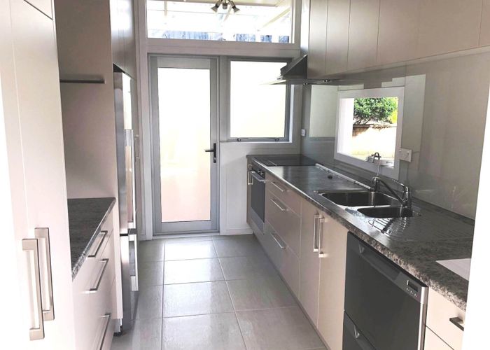  at 2/26 Modena Crescent, Saint Heliers, Auckland City, Auckland