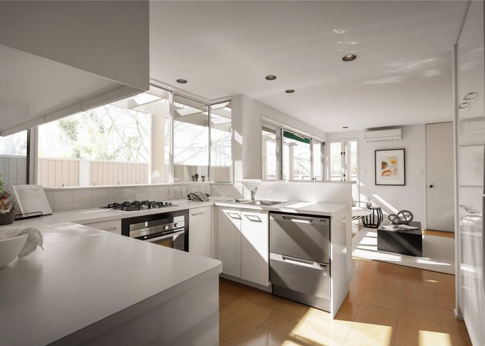  at 8 Hiriri Avenue, Remuera, Auckland City, Auckland