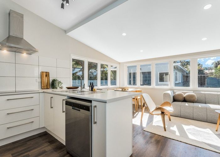  at 38 Rua Street, Lyall Bay, Wellington, Wellington